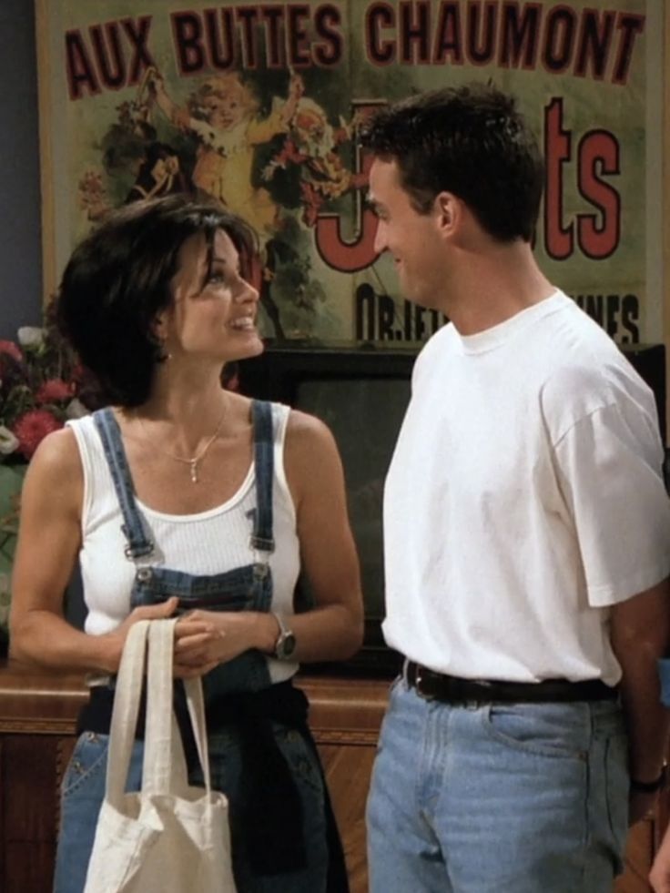 Chandler & Monica still 2